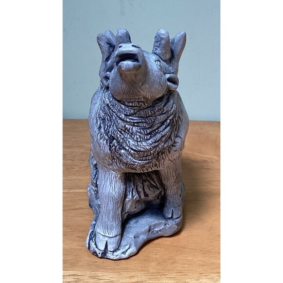 Vtg Mt St Helens ELK Sculpture Volcanic Ash Hand Crafted Carved Rustic 5.5" Tall - Picture 4 of 10